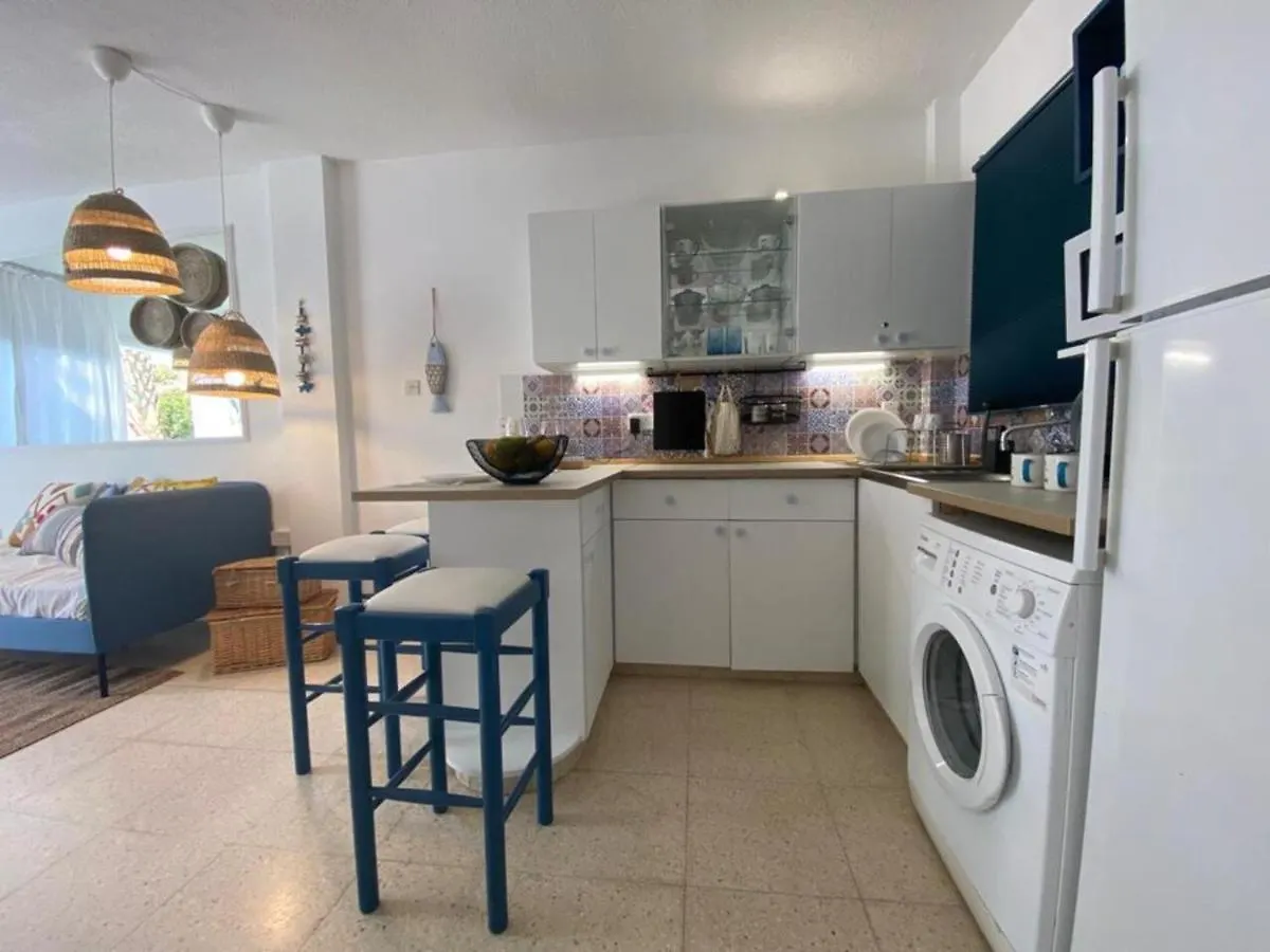 Romy's Cozy One Bedroom Apt Larnaca 0*,